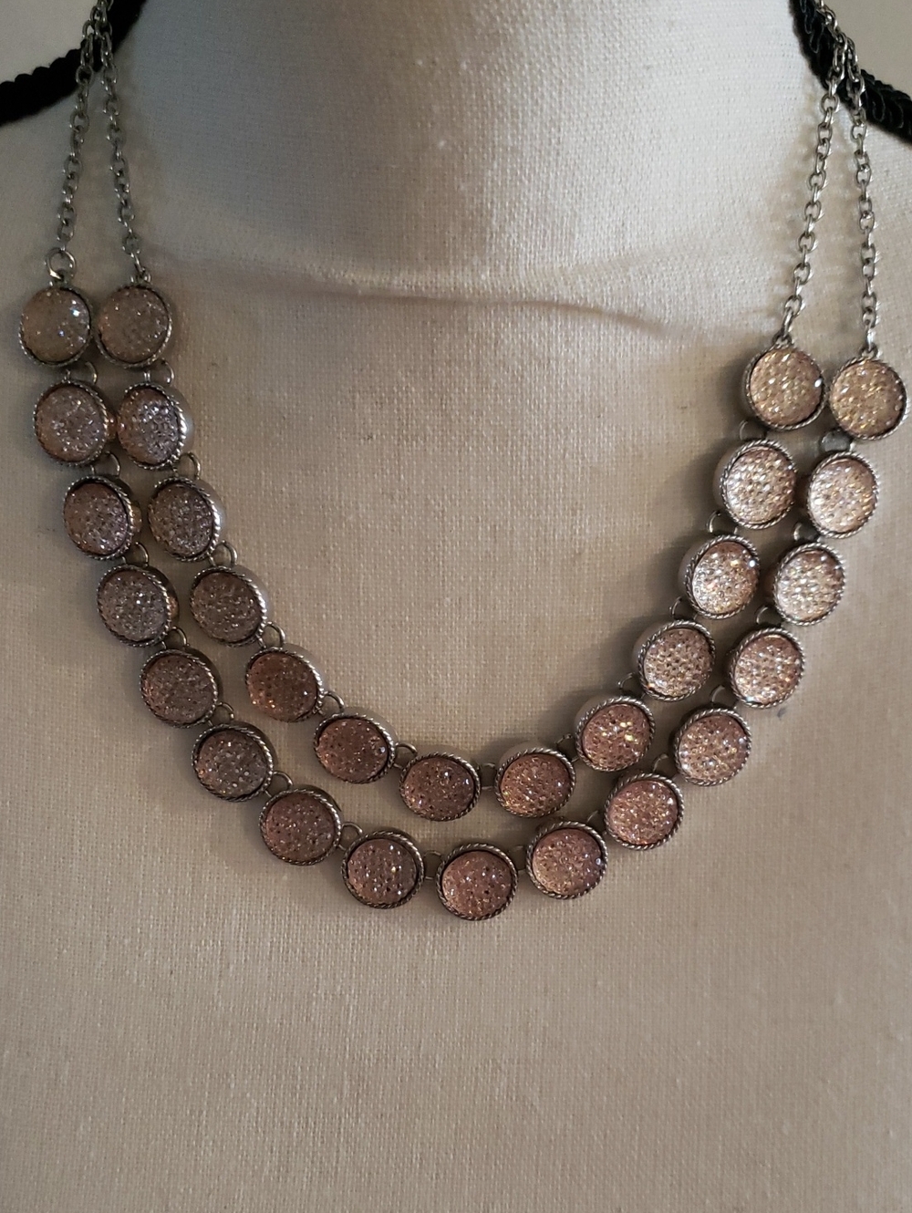 Ann Taylor Sparkle Disc Necklace Champagne & Silver Tone